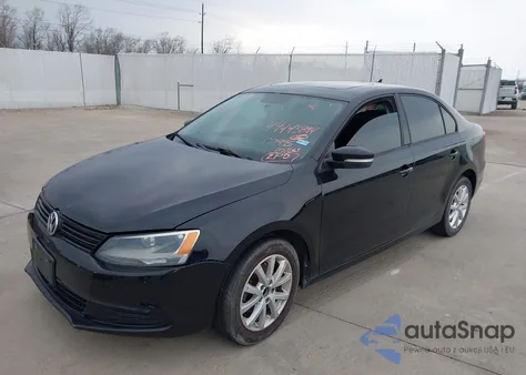 2011 Volkswagen Jetta 2.5L Se z USA, uszkodzony, nr VIN 3VWDX7AJ9BM352262